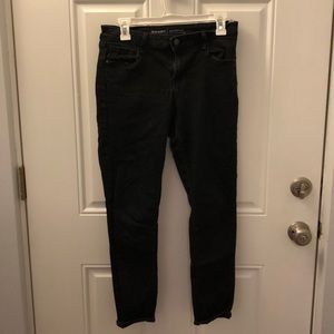 Black skinny jeans